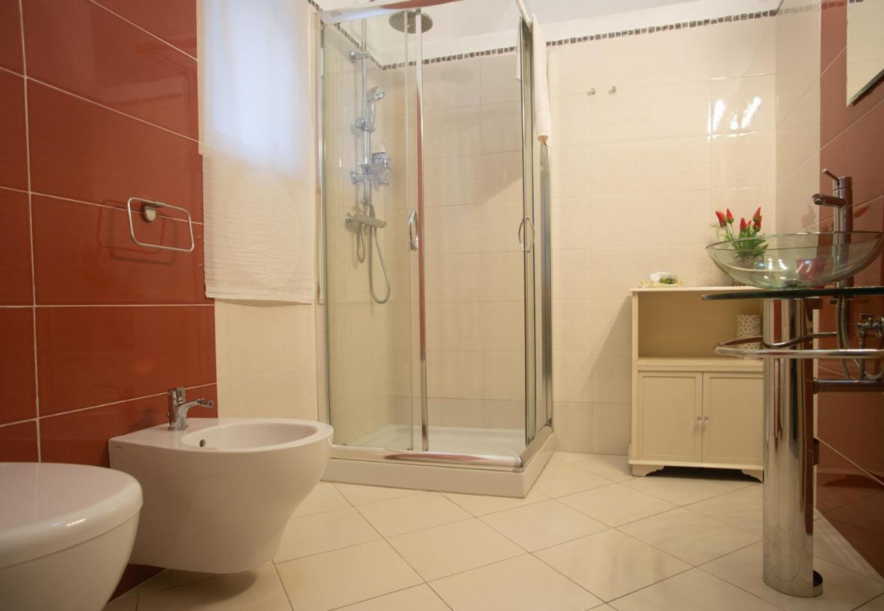b&b Regina Margherita Brindisi Esterno foto